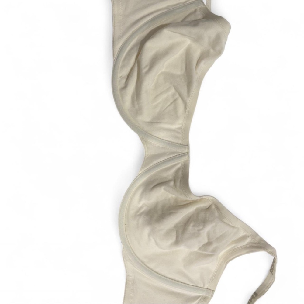 SKIMS Cream Bra